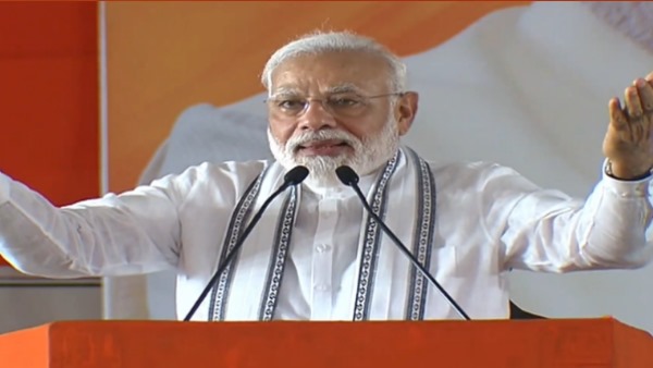 'हम जनता के सुख-दुःख में साथ'