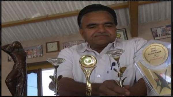 फिर एक दिन पद्मश्री पुरस्कार मिला