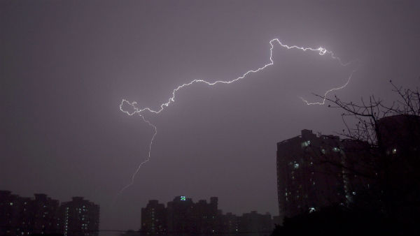 यूपी के इन शहरों में भारी बारिश की आशंका