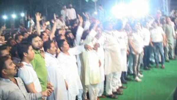 आजम खान ने समझाया लोगों को