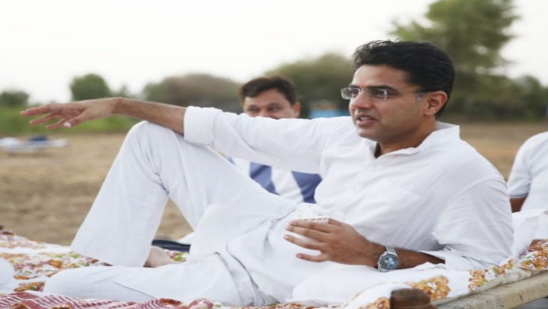 Sachin pilot spend one night in Jalore Farmer Hut Sachin pilot spend one night in Jalore Farmer Hut