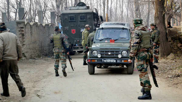 sopore-encounter.jpg sopore-encounter.jpg