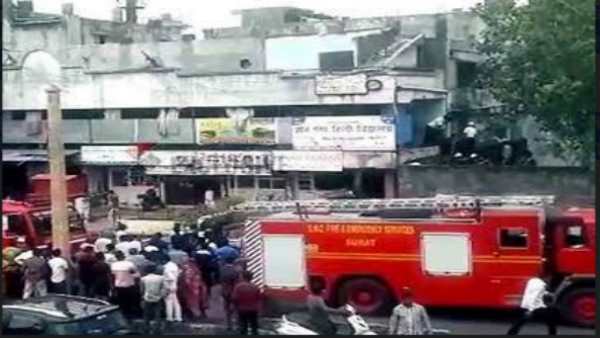 fire turned again in Surat, fire brigade save all students from school building fire turned again in Surat, fire brigade save all students from school building
