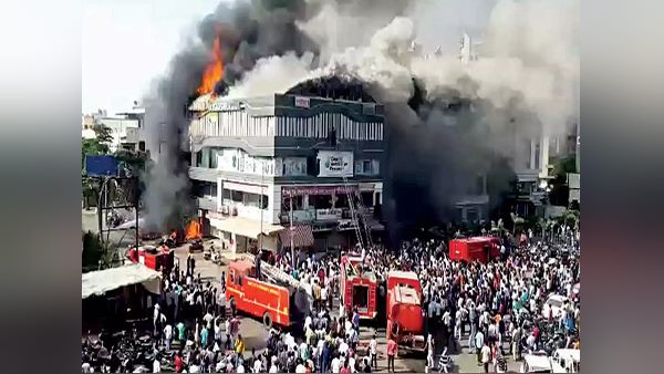 Surat fire tragedy: The parents of 22 students demands action against accused Surat fire tragedy: The parents of 22 students demands action against accused
