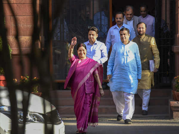 सुषमा के लिए भी खोला था एयरस्पेस