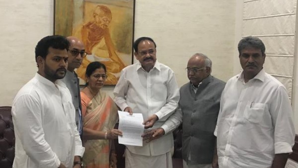 5 TDP MPs meets Venkaiah Naidu today, to challenge defection of their 4 erstwhile colleagues to BJP 5 TDP MPs meets Venkaiah Naidu today, to challenge defection of their 4 erstwhile colleagues to BJP