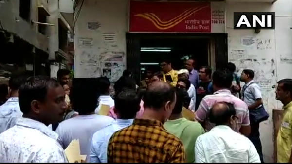 टीएमसी भी दे रही है जवाब