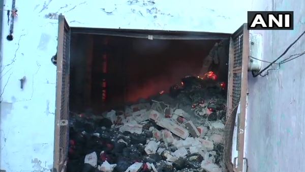 fire in 5 floor building and three garment factories in ludhiana fire in 5 floor building and three garment factories in ludhiana