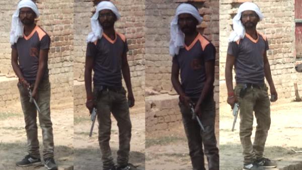 Shahjahanpur: video viral of dabang, who threaten to people by pistol Shahjahanpur: video viral of dabang, who threaten to people by pistol
