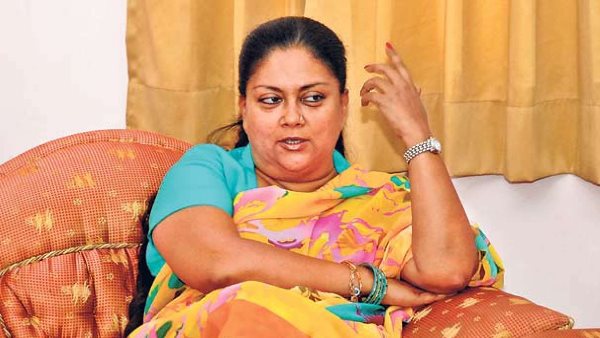 संघ विचारकों पर हमले का आरोप
