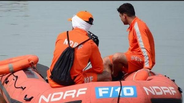 सरकार को इस मुद्दे को तत्काल हल करने की आवश्यकता