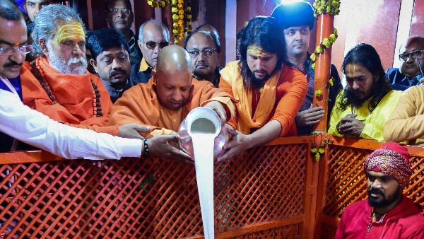 महज 26 साल की उम्र में बन गए सांसद
