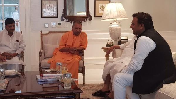 अखिलेश-शिवपाल को साथ लाने की मुलायम कर रहे कोशिश