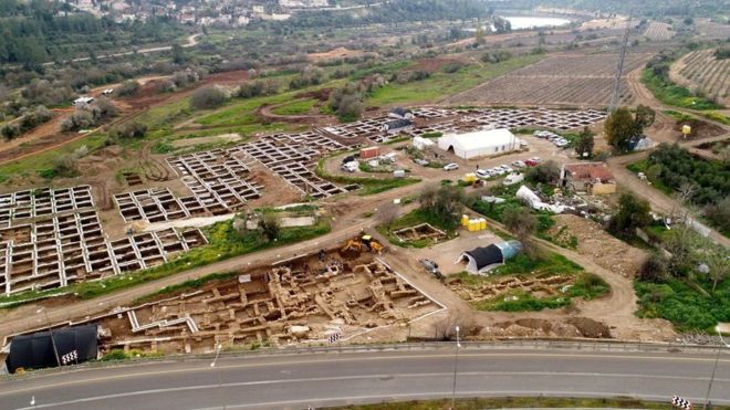 ISRAEL ANTIQUITIES AUTHORITY ISRAEL ANTIQUITIES AUTHORITY