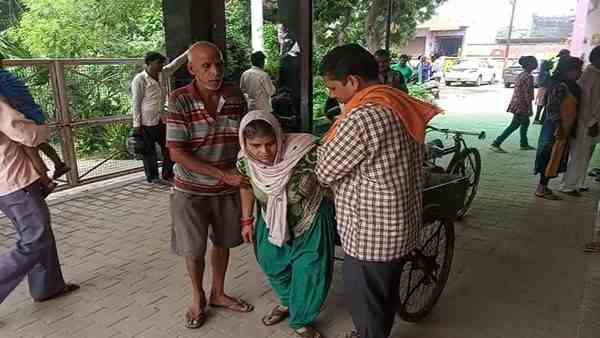 CMO reaches to the home of the woman for treatment CMO reaches to the home of the woman for treatment