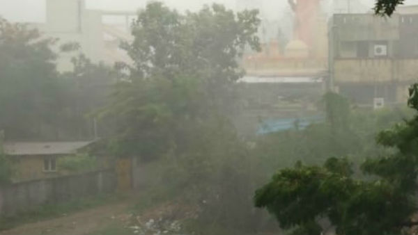 तटीय कर्नाटक के इलाकों में भारी बारिश हुई।