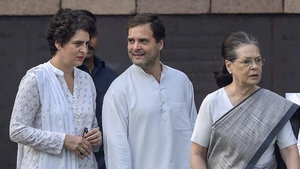 राहुल गांधी नहीं थे मीटिंग में