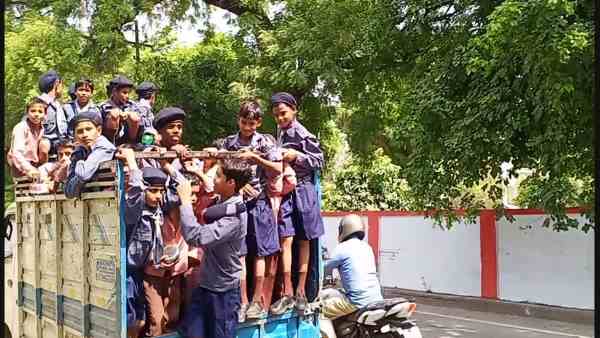 बड़ी लापरवाही
