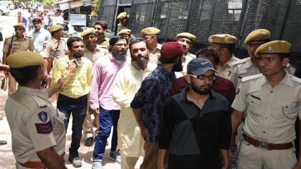 9 suspected terrorists of Indian Mujahideen Presented at Jodhpur Court 9 suspected terrorists of Indian Mujahideen Presented at Jodhpur Court