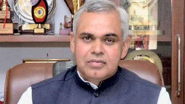 प्रदूषण मुक्त वातावरण के लिए काम करते रहे हैं