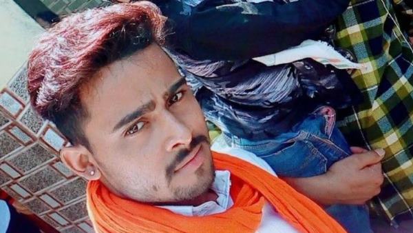 नोट लिखकर की आत्महत्या