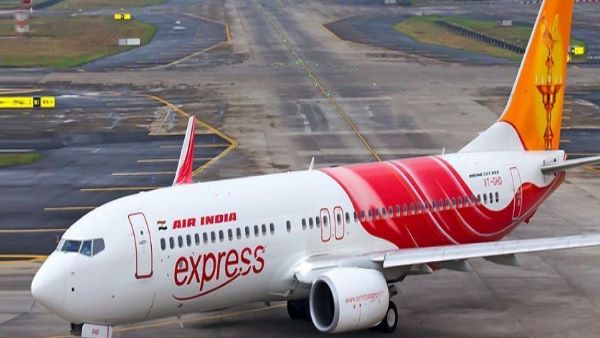 Air India Express IX 382 suffered tail tip tail at Kozhikode Airport Air India Express IX 382 suffered tail tip tail at Kozhikode Airport
