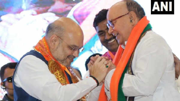 तेलंगाना: अमित शाह ने रंगा रेड्डी में बीजेपी के सदस्यता अभियान की शुरुआत की, आंध्र प्रदेश के पूर्व मुख्यमंत्री भाजपा में हुए शामिल तेलंगाना: अमित शाह ने रंगा रेड्डी में बीजेपी के सदस्यता अभियान की शुरुआत की, आंध्र प्रदेश के पूर्व मुख्यमंत्री भाजपा में हुए शामिल