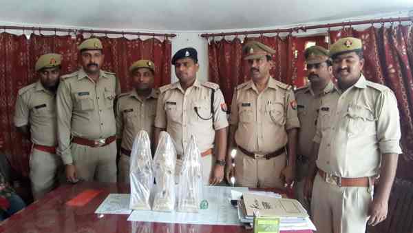 पुजारी ने दी पुलिस को सूचना