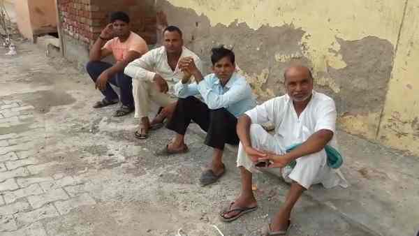 लोगों ने हादसे की सूचना