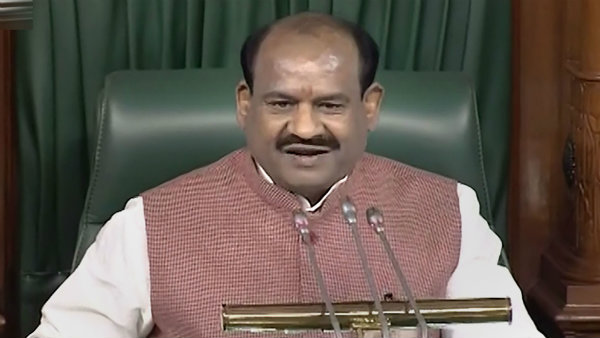 Lok Sabha Speaker pulls up BJP member, warns against advising him who should speak Lok Sabha Speaker pulls up BJP member, warns against advising him who should speak