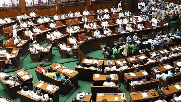 Karnataka Assembly trust vote BJP to hold overnight dharna inside Assembly No floor test today Karnataka Assembly trust vote BJP to hold overnight dharna inside Assembly No floor test today