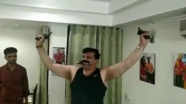 क्या चैंपियन से कम हैं कुलदीप सेंगर के गुनाह?
