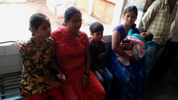 agriculture officer shot to neighbour in harpalpur of chhatarpur agriculture officer shot to neighbour in harpalpur of chhatarpur