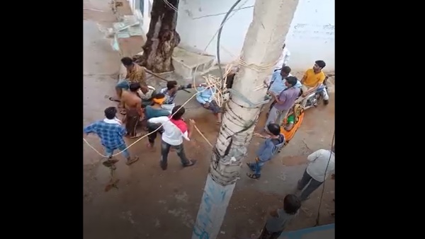 chhatarpur family brutally beaten By Dabangs chhatarpur family brutally beaten By Dabangs