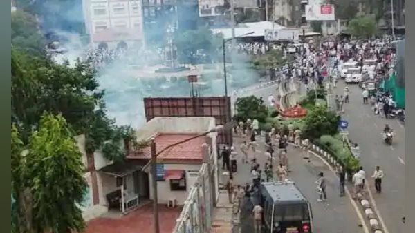 शुक्रवार को निकाला गया था जुलूस