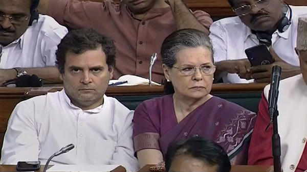 दो गुटों के दंगल में तीसरे को मिल सकता है मौका?