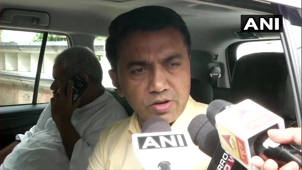 गोवा में कांग्रेस को लगा बड़ा झटका