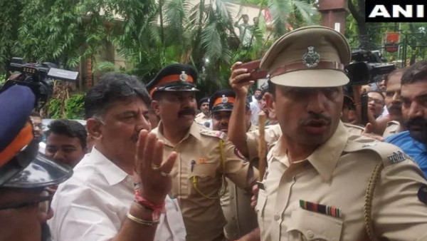 BJPKidnapsMLAs trending on Twitter between Karnataka crisis BJPKidnapsMLAs trending on Twitter between Karnataka crisis