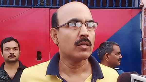 क्या कहा जेल अधीक्षक ने...