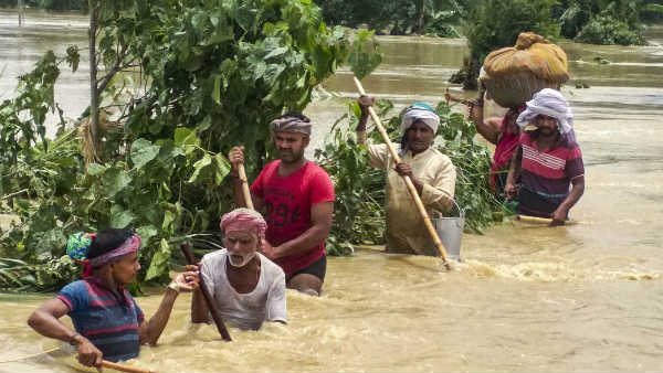 बिहार में बाढ़ से 55 लाख लोग प्रभावित