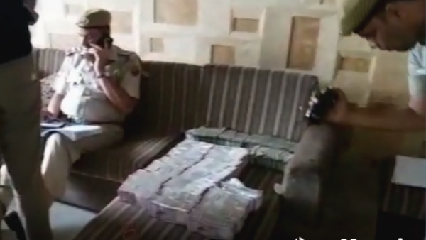Rs 2 crore 61 lakhs of hawala caught in Jaipur Rs 2 crore 61 lakhs of hawala caught in Jaipur