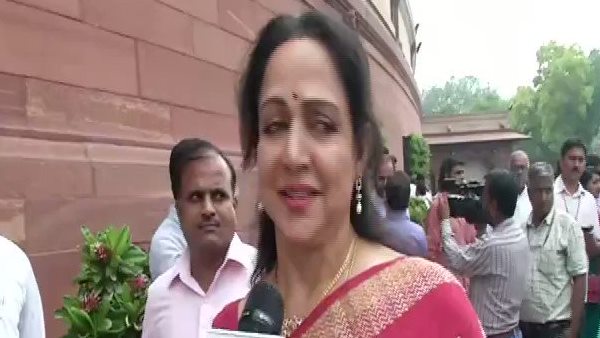 निर्मला सीतारमण के बजट भाषण पर ये बोलीं हेमा मालिनी