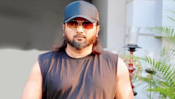 fir against Honey Singh and Bhushan Kumar Charged Over Vulgar Lyrics fir against Honey Singh and Bhushan Kumar Charged Over Vulgar Lyrics