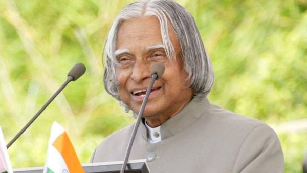 अनोखा बनो, भीड़ का हिस्सा नहीं