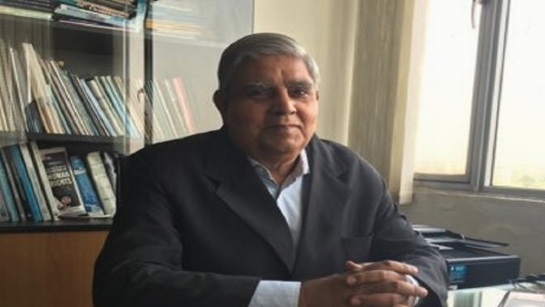 झुंझुनूं के किठाना गांव के रहने वाले हैं धनखड़
