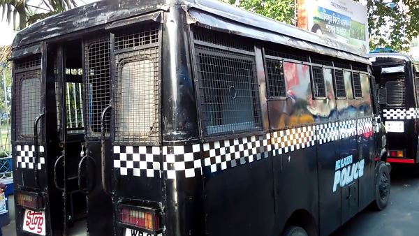 सड़ते शव का बदबू से हुआ खुलासा