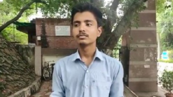 jnu student slapped after saying bihari jnu student slapped after saying bihari