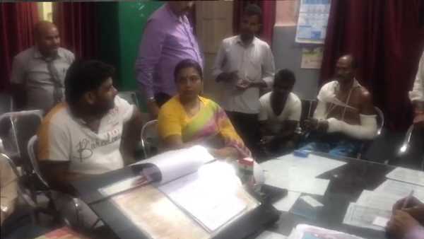 doctor returned money of patient having Ayushman card doctor returned money of patient having Ayushman card