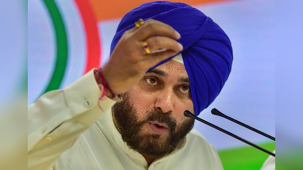 नंबर 3 से नंबर 2 पर आई कांग्रेस