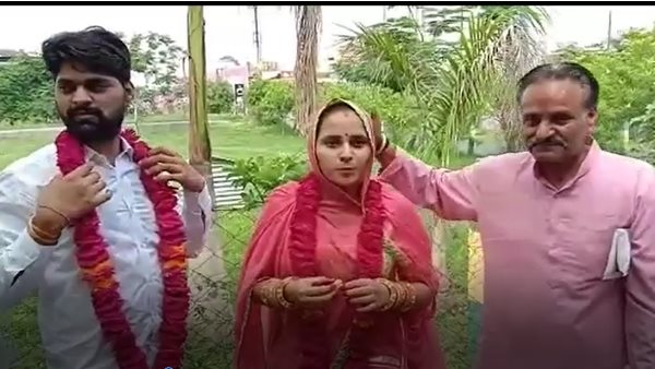 निहारिका व तरुण ने घर से भागकर 13 जुलाई को किया प्रेम विवाह